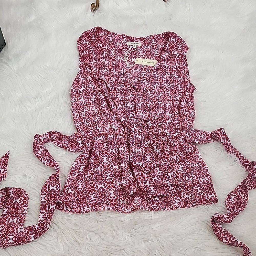 Euro Summer Size S Ruffle Tie Top